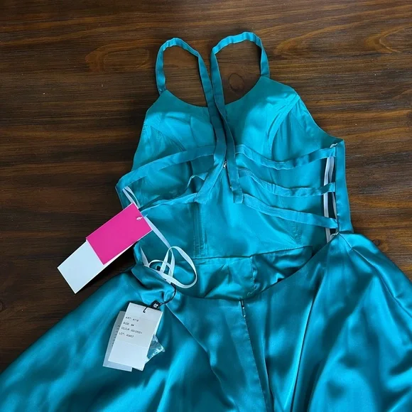NWT Alyce Backless Spaghetti Strap Dress (Sea Green) - Picture 6 of 6